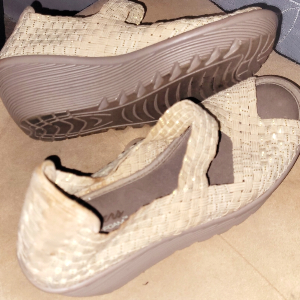 Shecher Wedges - Picture 4 of 5